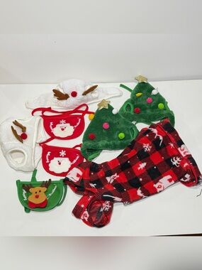 Holiday Pet Costume & Accessories Lot Bundle Set – Fits XS / S Dogs & Cats